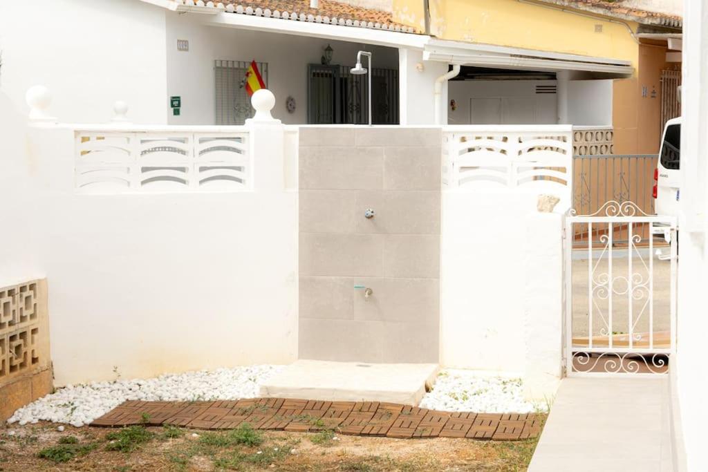 Villa Casa Voramar En Denia A 300M De La Playa Extérieur photo